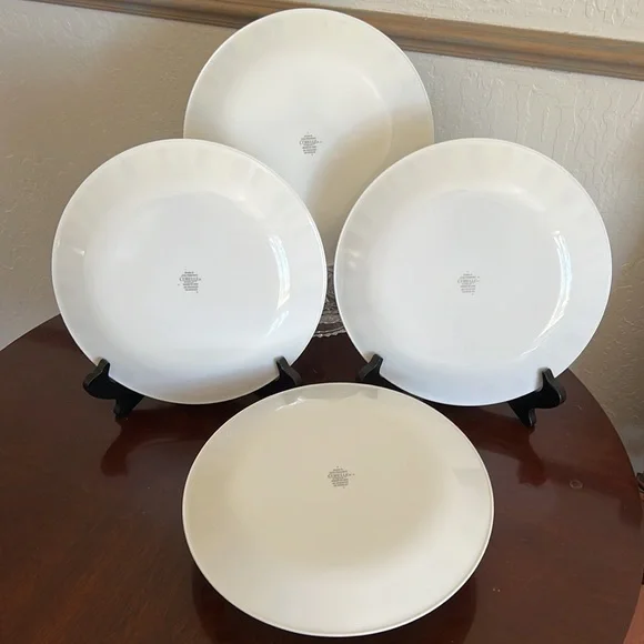 COPY - Corelle Colorful “Memphis” 4 Dinner Plates - Picture 5 of 11